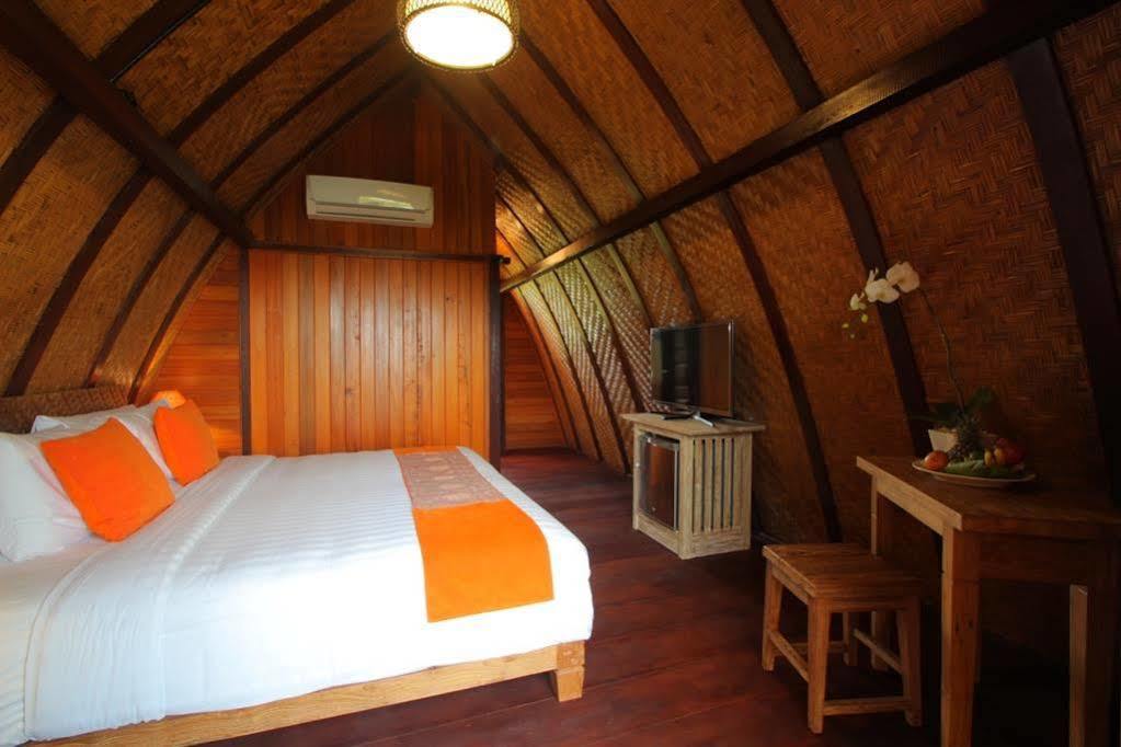 The Kirana Ungasan Villa Jimbaran  Ngoại thất bức ảnh