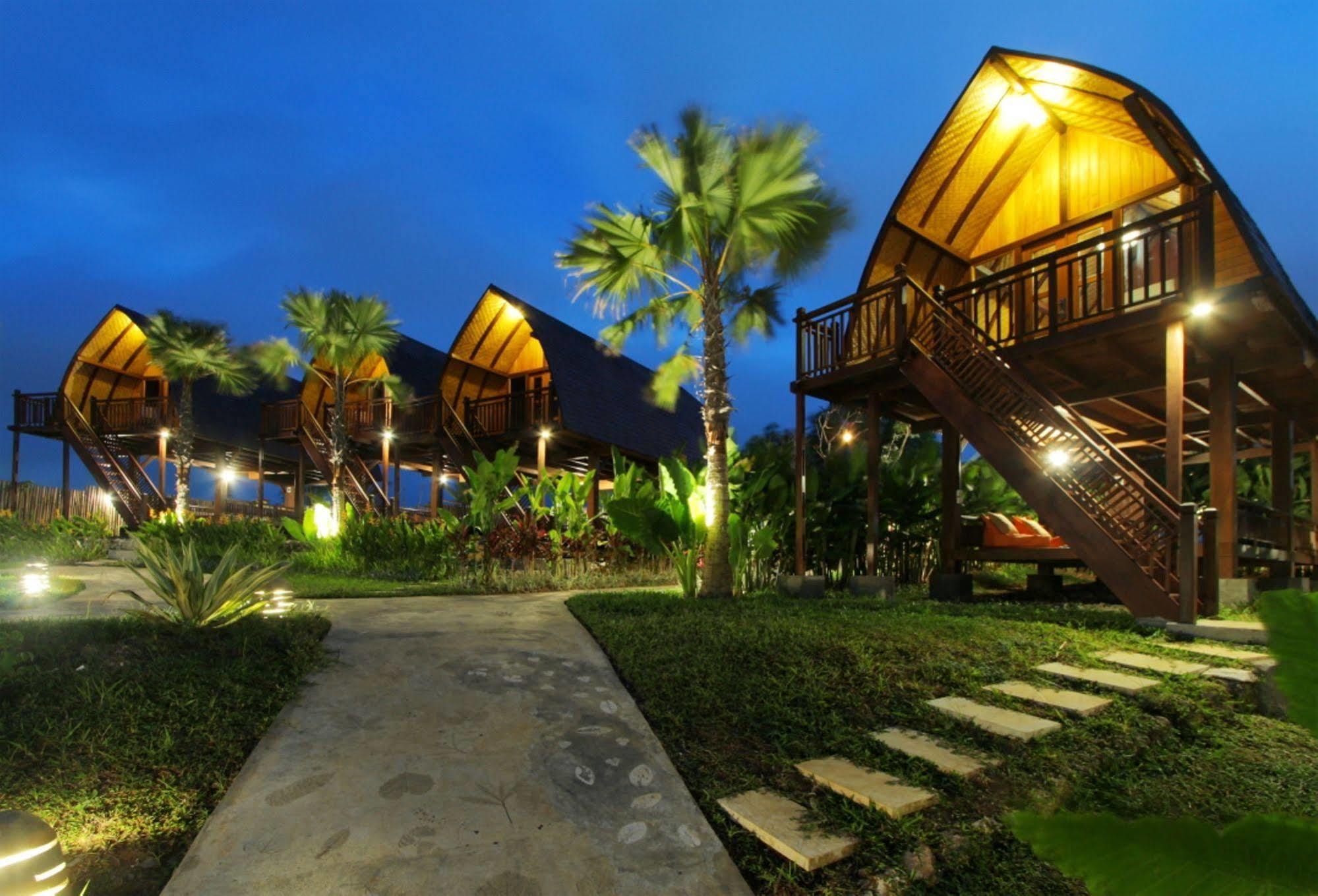The Kirana Ungasan Villa Jimbaran  Ngoại thất bức ảnh