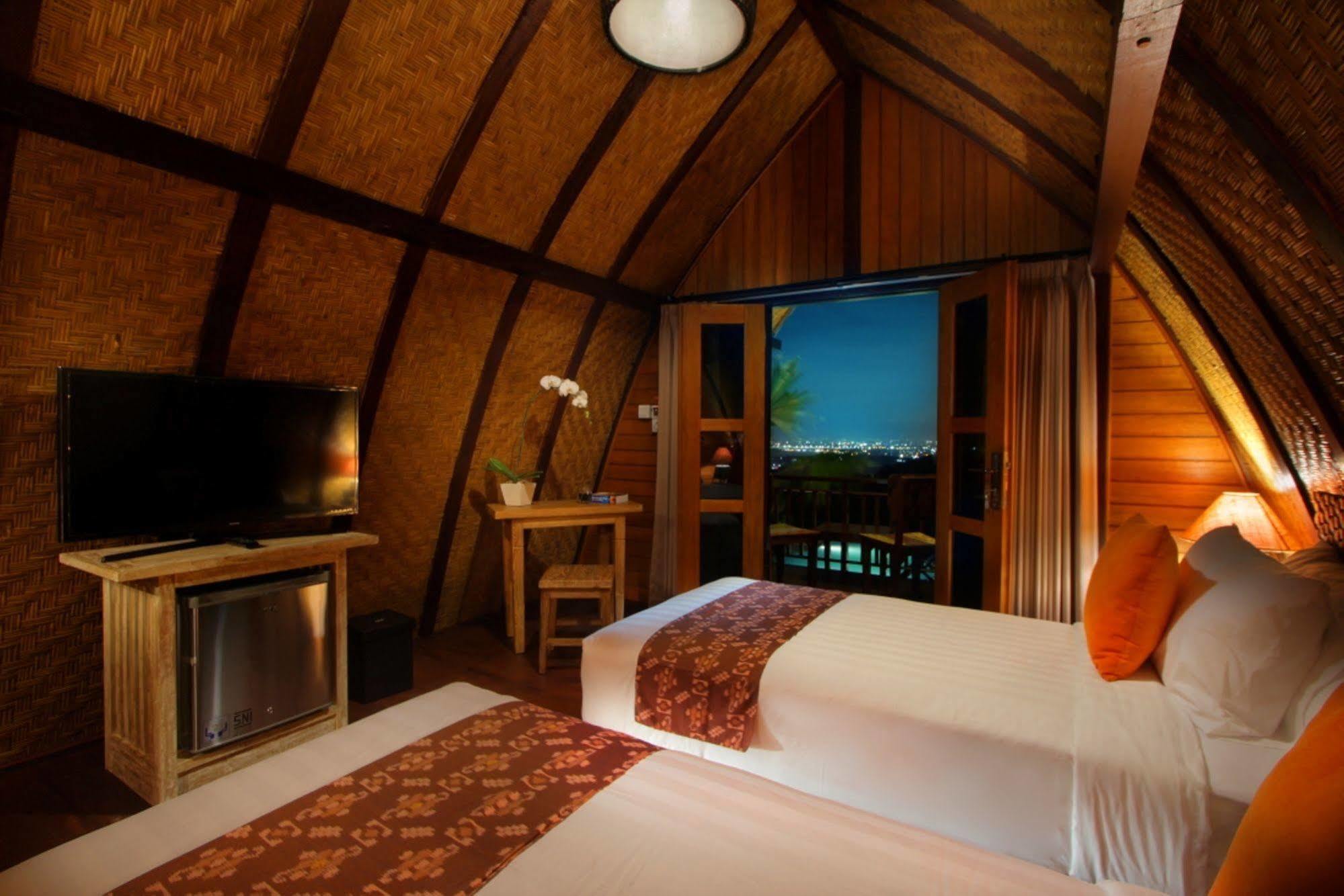 The Kirana Ungasan Villa Jimbaran  Ngoại thất bức ảnh
