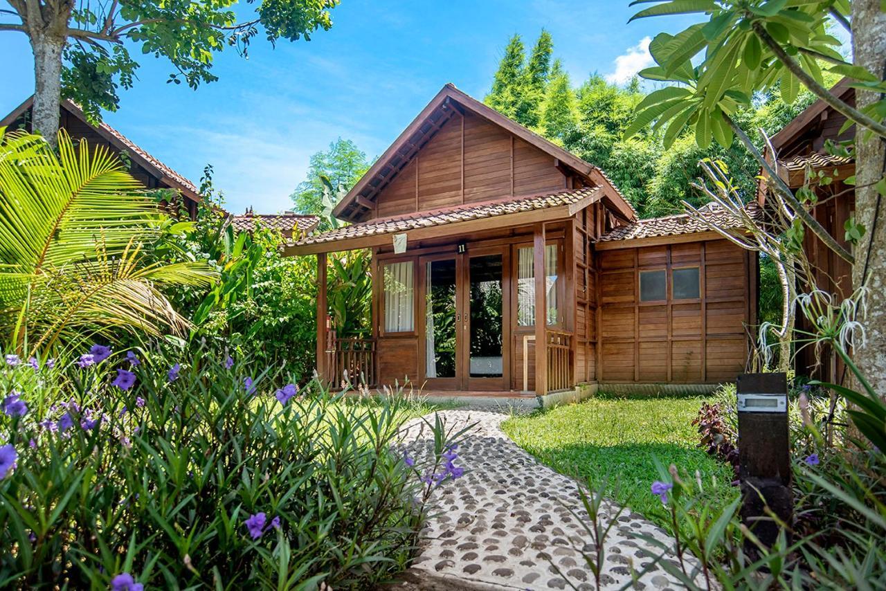 The Kirana Ungasan Villa Jimbaran  Ngoại thất bức ảnh